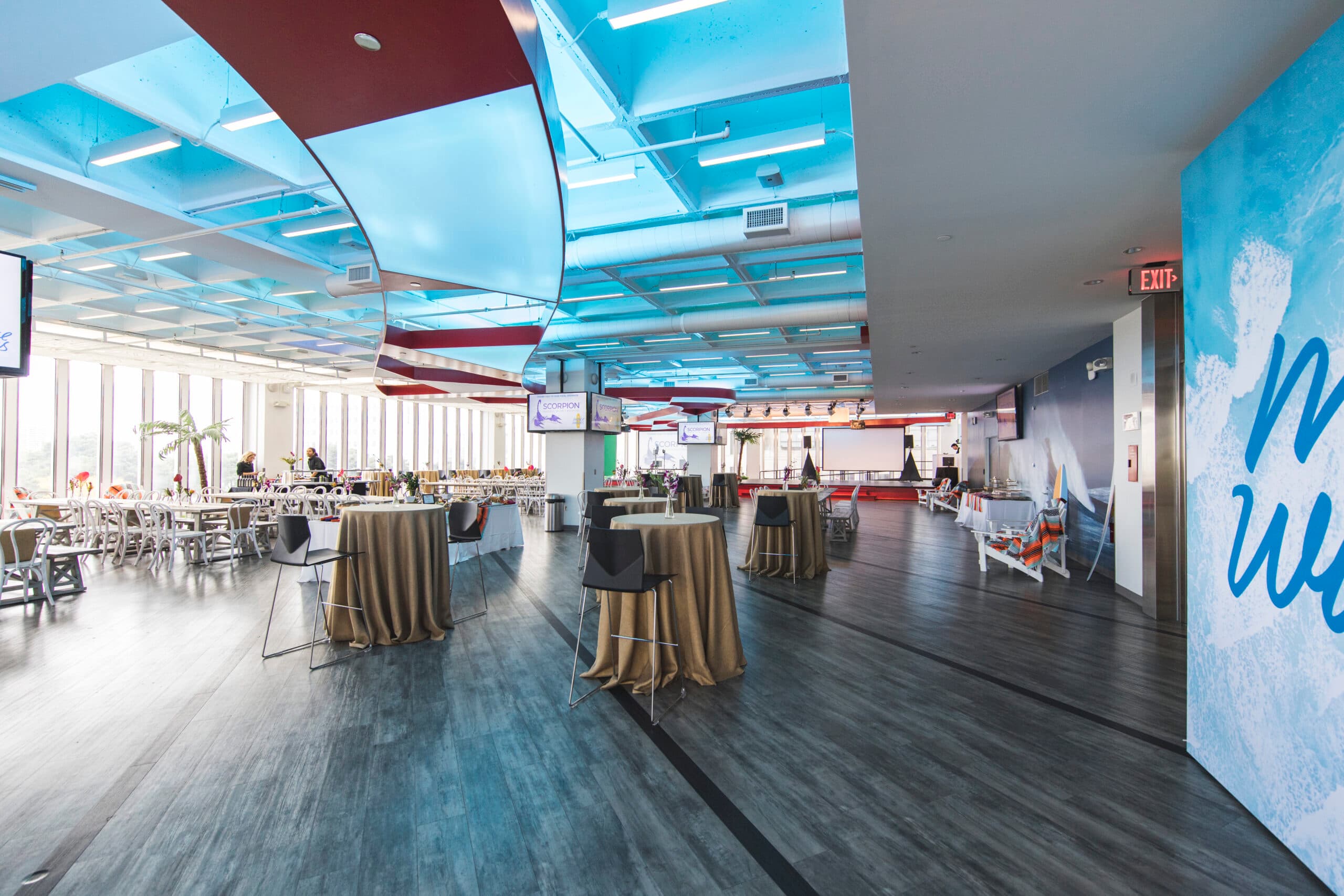 Strolling event setup